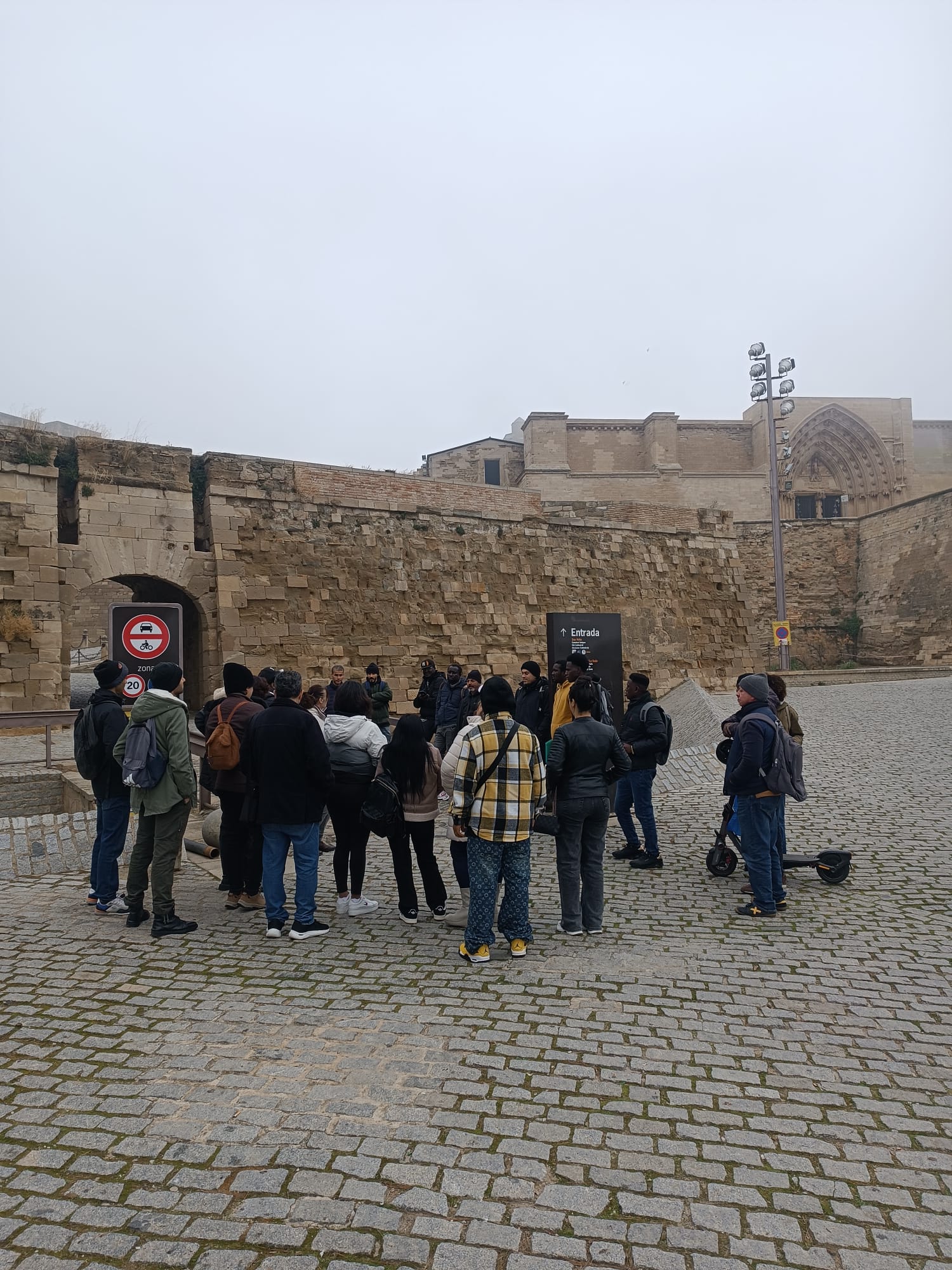 2025 12 11_II SORTIDA AMB L'ALUMNAT A LA SEU VELLA