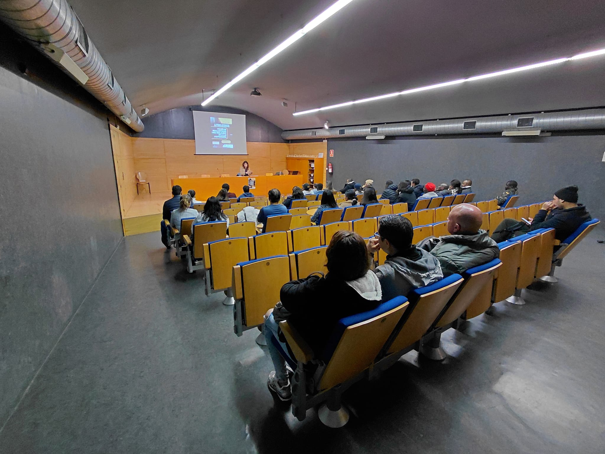 2026 02 24_IV XERRADA NOU REGLAMENT DE LA LLEI D'ESTRANGERIA