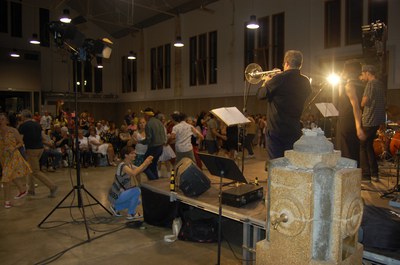 2024 06 08_ITINERARI: NORMANDIA, EL DESEMBARCAMENT 1944-2024. MÚSICA DEGENERADA INTERPRETADA PER PIXIE & DIXIE I JAM  SESSION AMB ELS REBELDES DEL SWING