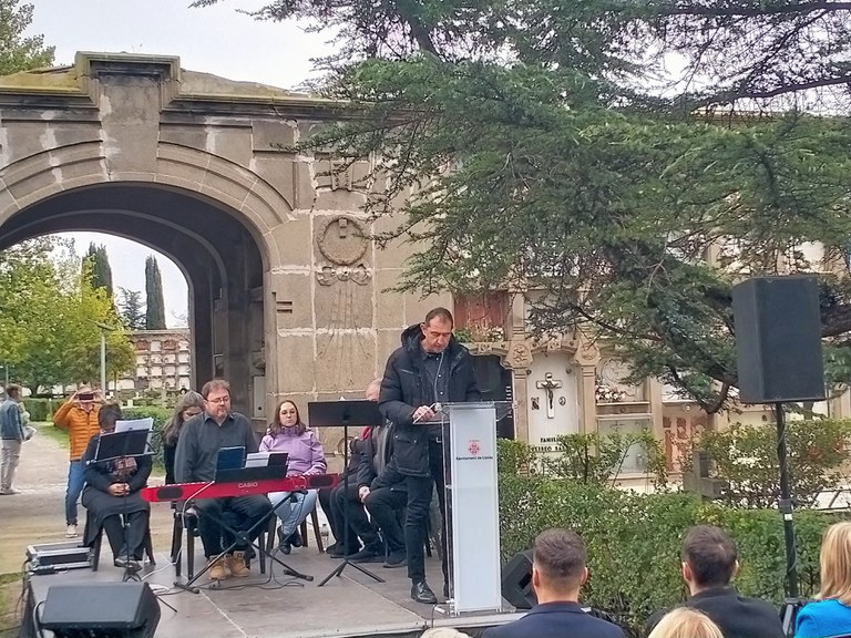 2024 10 27_INAUGURACIÓ DE LA NOVA PLACA EN HOMENATGE ALS AFUSELLTAS DE L’ALBAGÉS