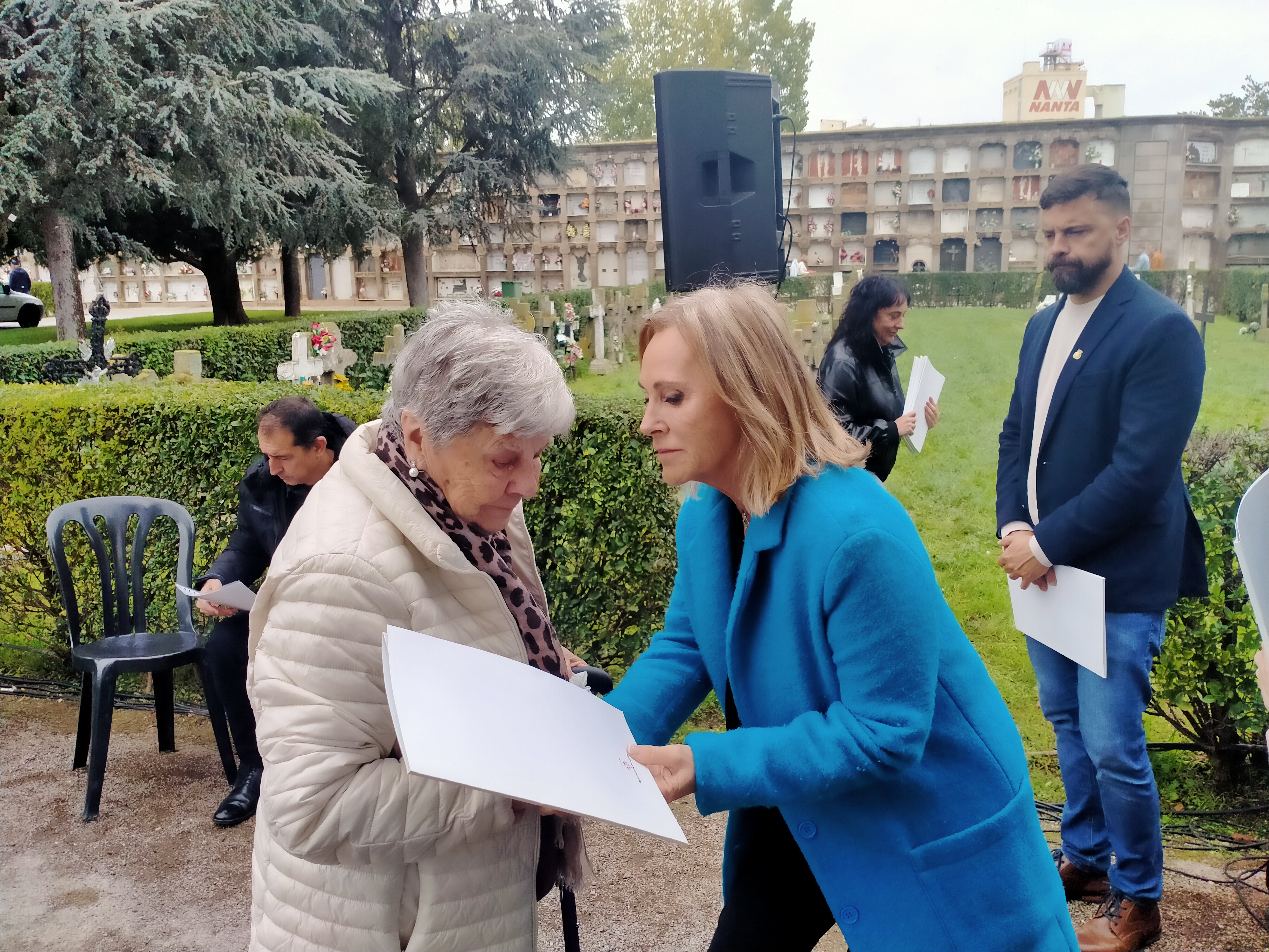 2024 10 27_INAUGURACIÓ DE LA NOVA PLACA EN HOMENATGE ALS AFUSELLTAS DE L’ALBAGÉS