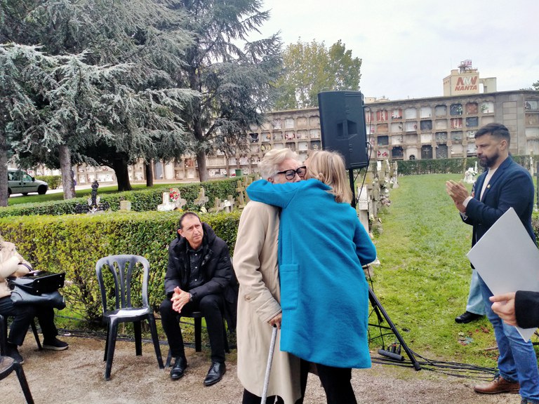 2024 10 27_INAUGURACIÓ DE LA NOVA PLACA EN HOMENATGE ALS AFUSELLTAS DE L’ALBAGÉS