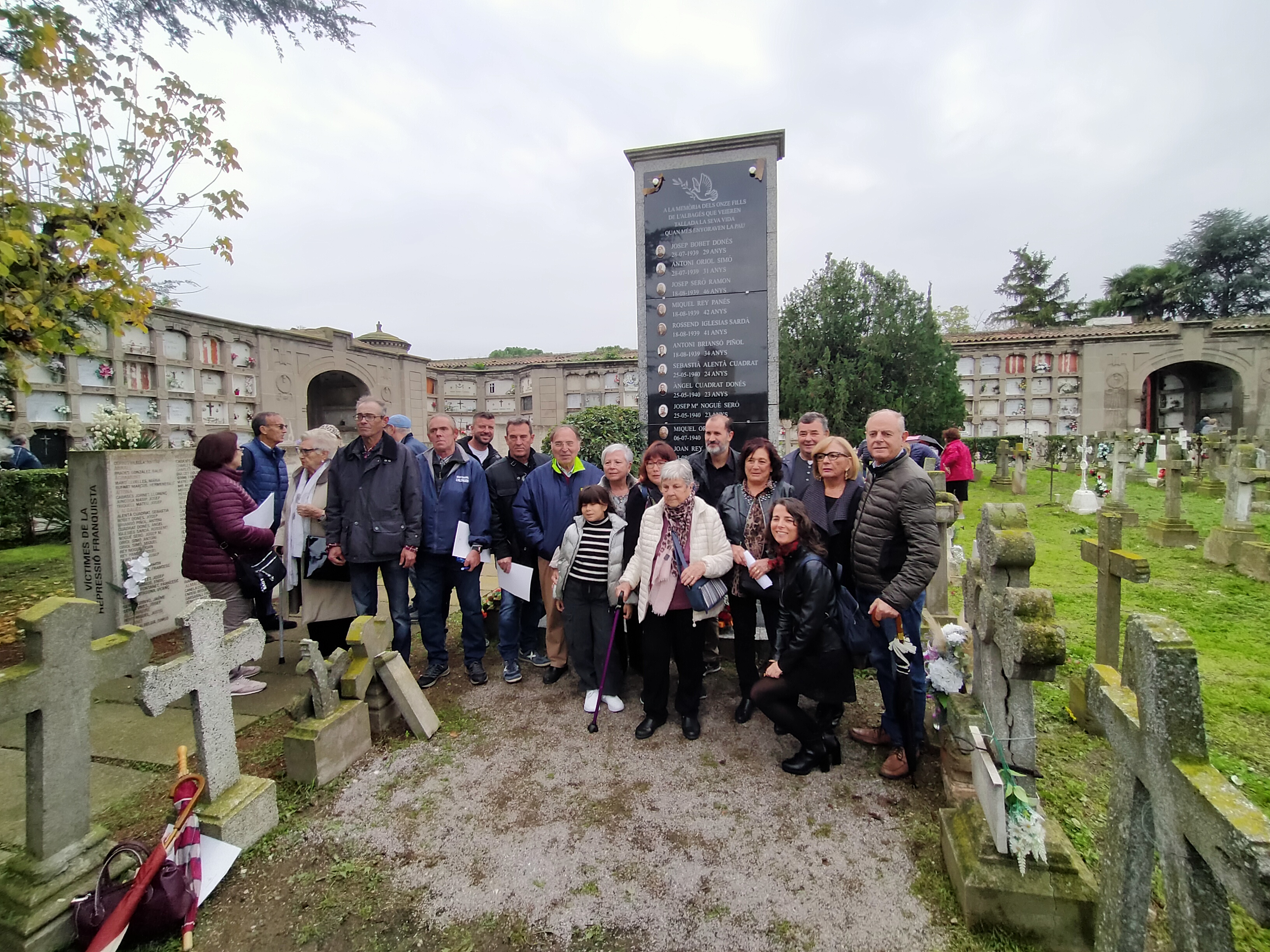 2024 10 27_INAUGURACIÓ DE LA NOVA PLACA EN HOMENATGE ALS AFUSELLTAS DE L’ALBAGÉS