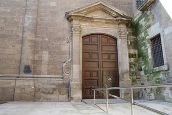 Efígie de Franco. Carrer Almodí Vell