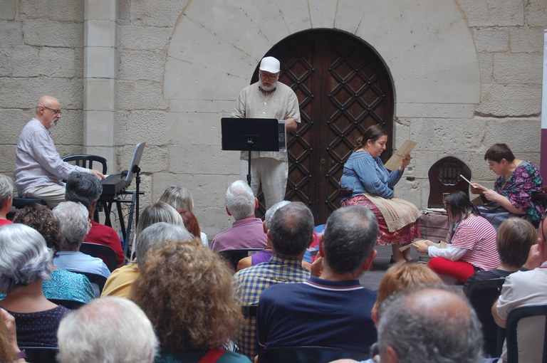 CARTES AMAGADES. (DE QUAN LA RÀDIO VOLIA FER OBLIDAR L’EXILI REPUBLICÀ)