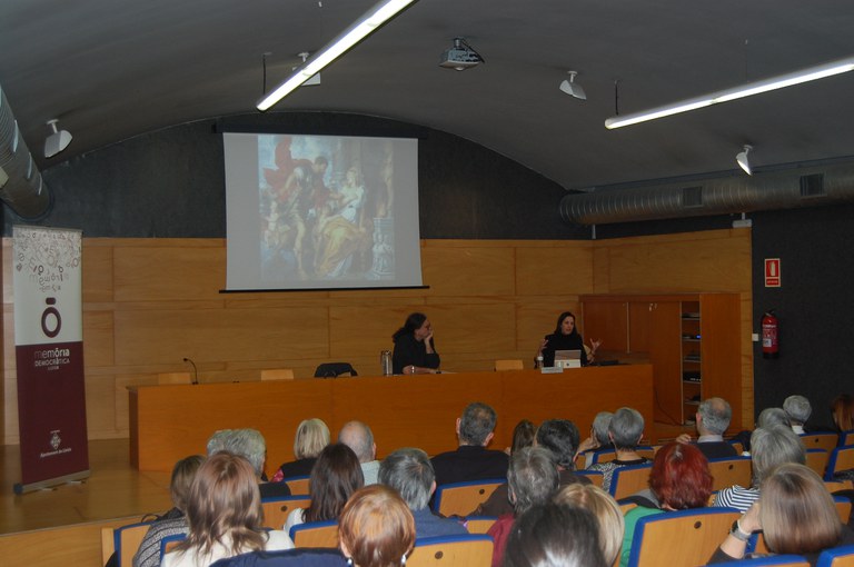 2024 02 29_DESENTERRANT LA REPRESSIÓ DE GÈNERE: LA VIOLÈNCIA EXERCIDA SOBRE LES DONES DURANT LA GUERRA CIVIL I LA DICTADURA FRANQUISTA A ESPANYA