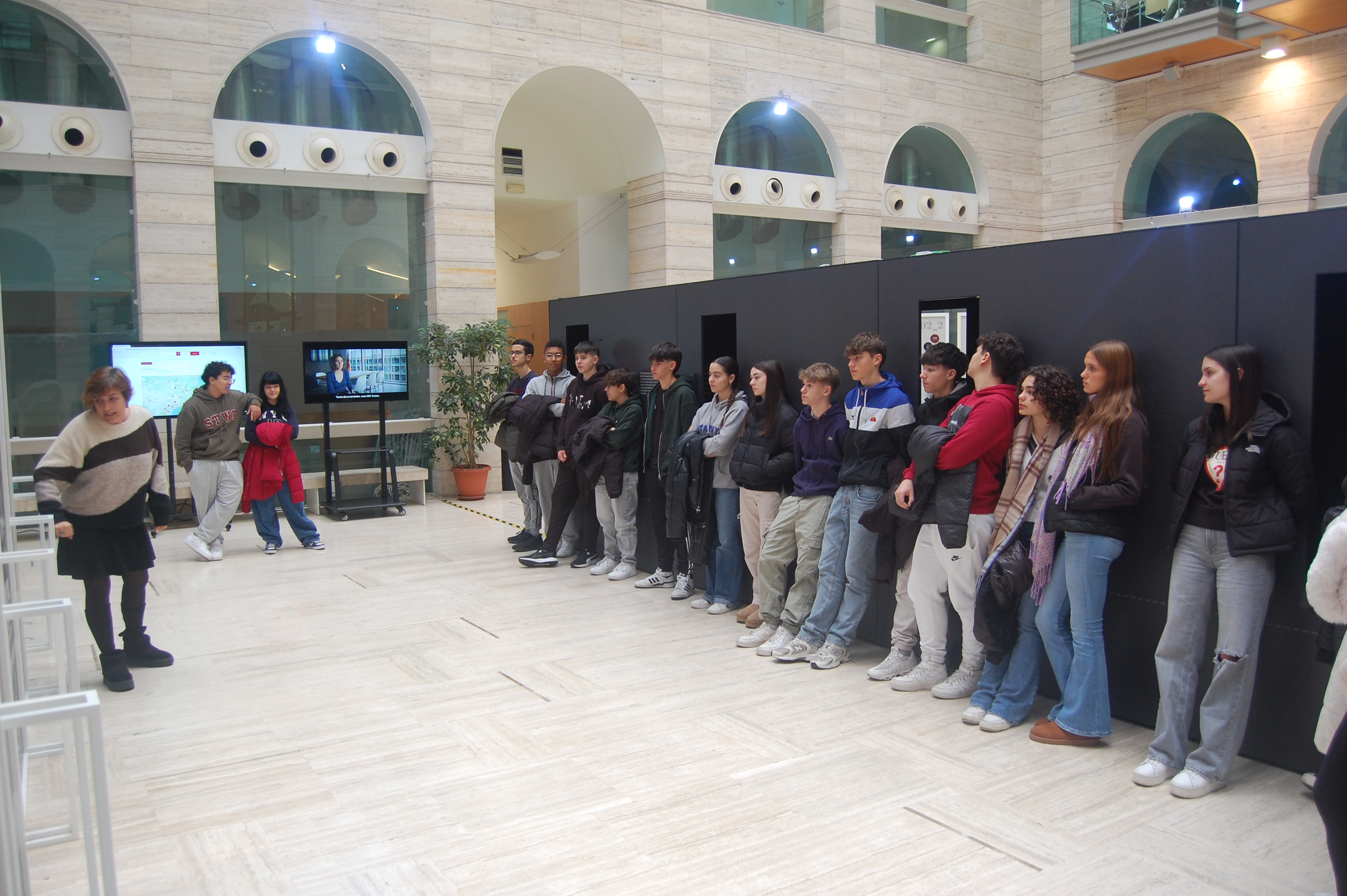 2024 12 12_VISITES GUIADES INS. MÀRIUS TORRES