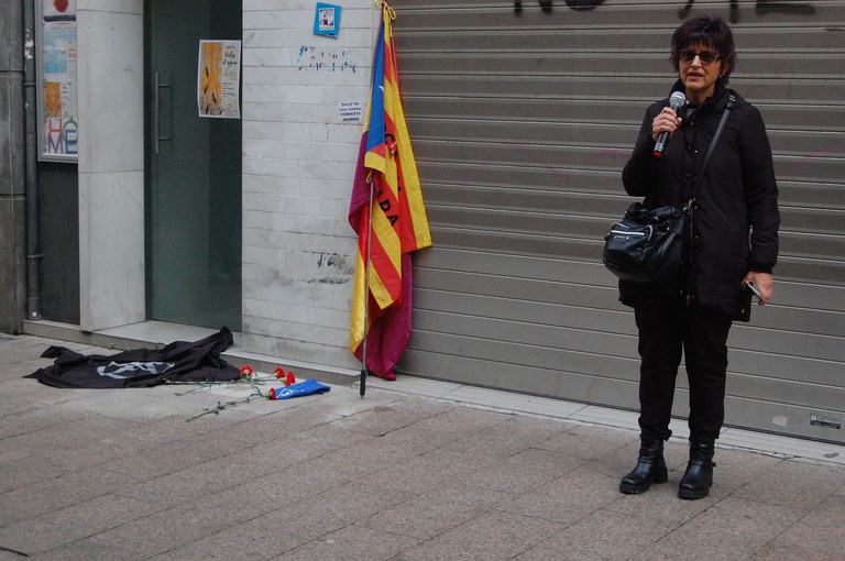 2023 03 18_Col·locació llambordes Stopersteine_Foto Memòria Democràtica de l'Ajuntament de Lleida.