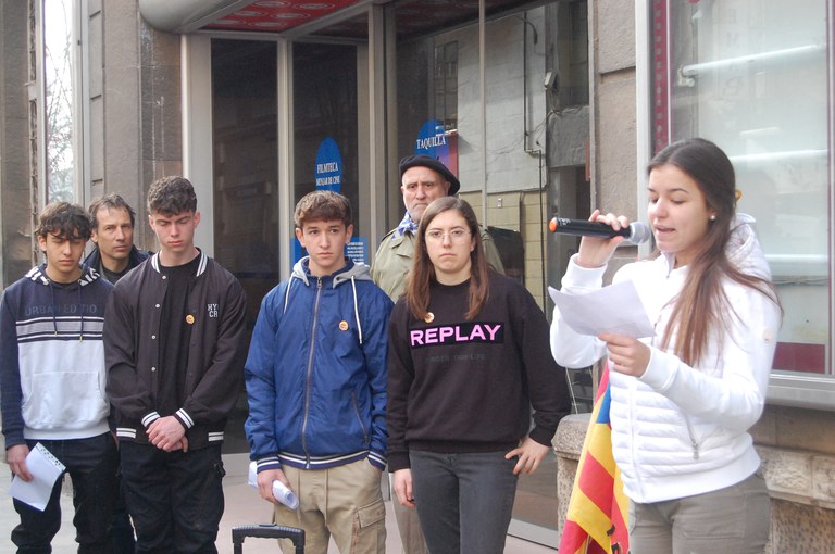 2023 03 18_Col·locació llambordes Stopersteine_Foto: Memòria Democràtica de l'Ajuntament de Lleida.