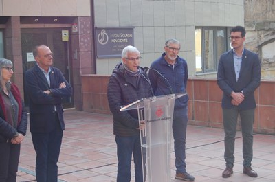 2023 03 18_Col·locació llambordes Stopersteine_Foto: Memòria Democràtica de l'Ajuntament de Lleida.