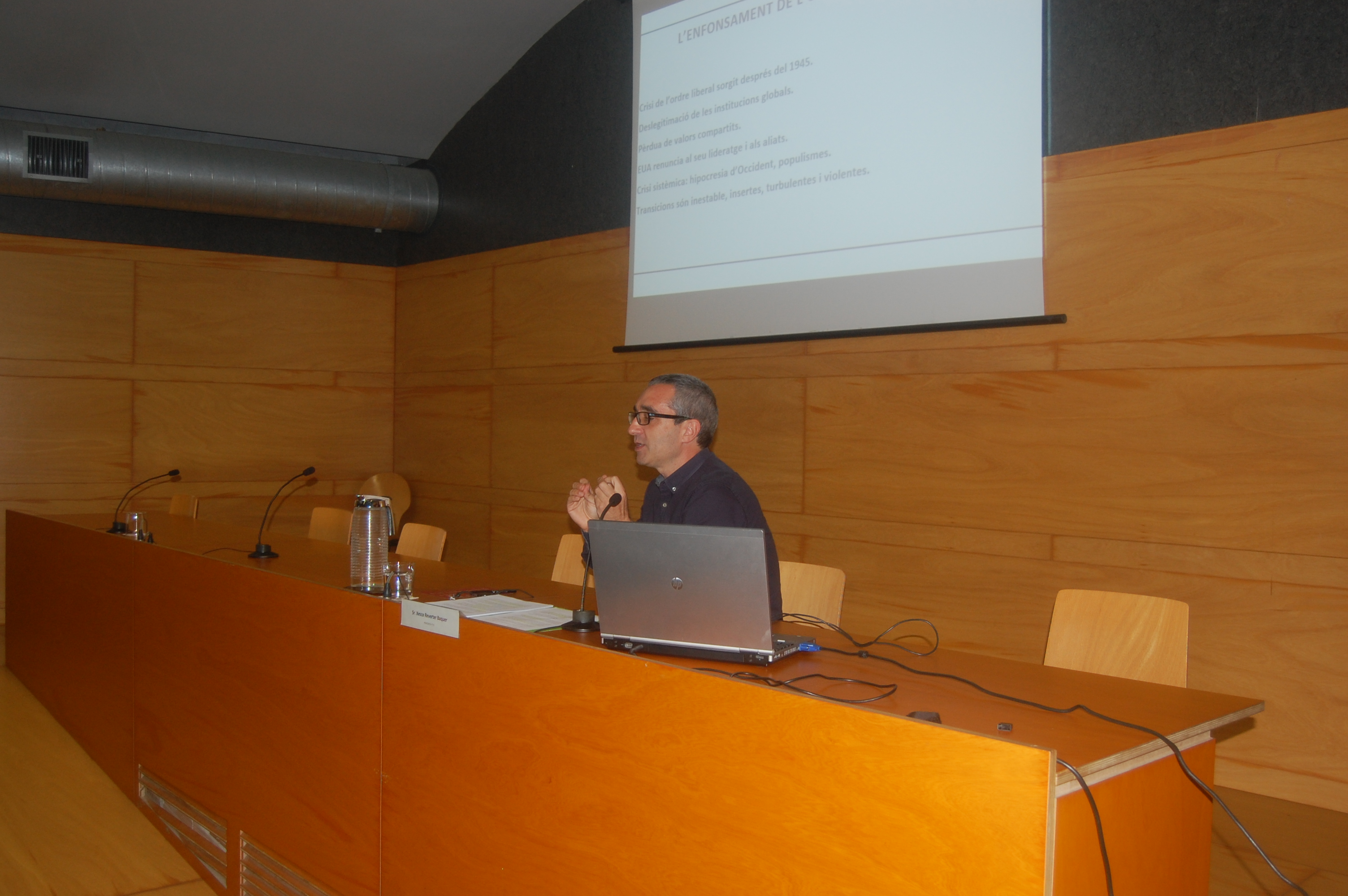 2025 10 22_EL MÓN DE TRUMP