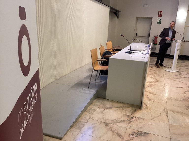 2026 01 27_UN MÓN EN TRANSICIÓ...CAP A ON?